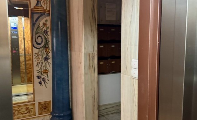 Resale - apartment - Torrevieja