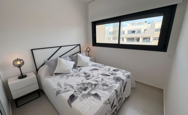 Resale - apartment - Orihuela Costa