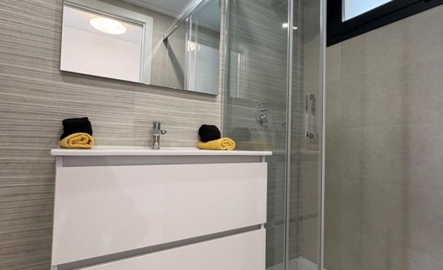 Resale - apartment - Orihuela Costa