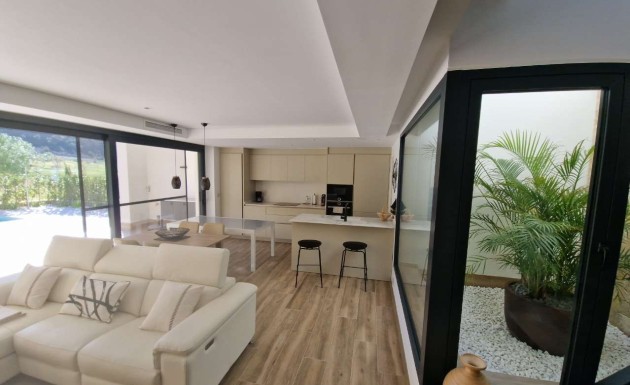 Resale - Villa - Monforte del Cid - Font del Llop