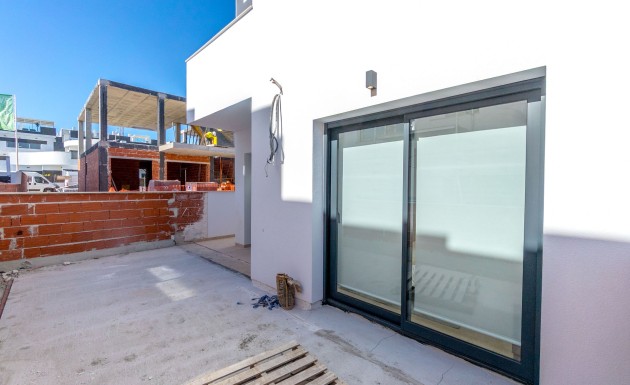 Nouvelle construction - low-bungalow - Torrevieja